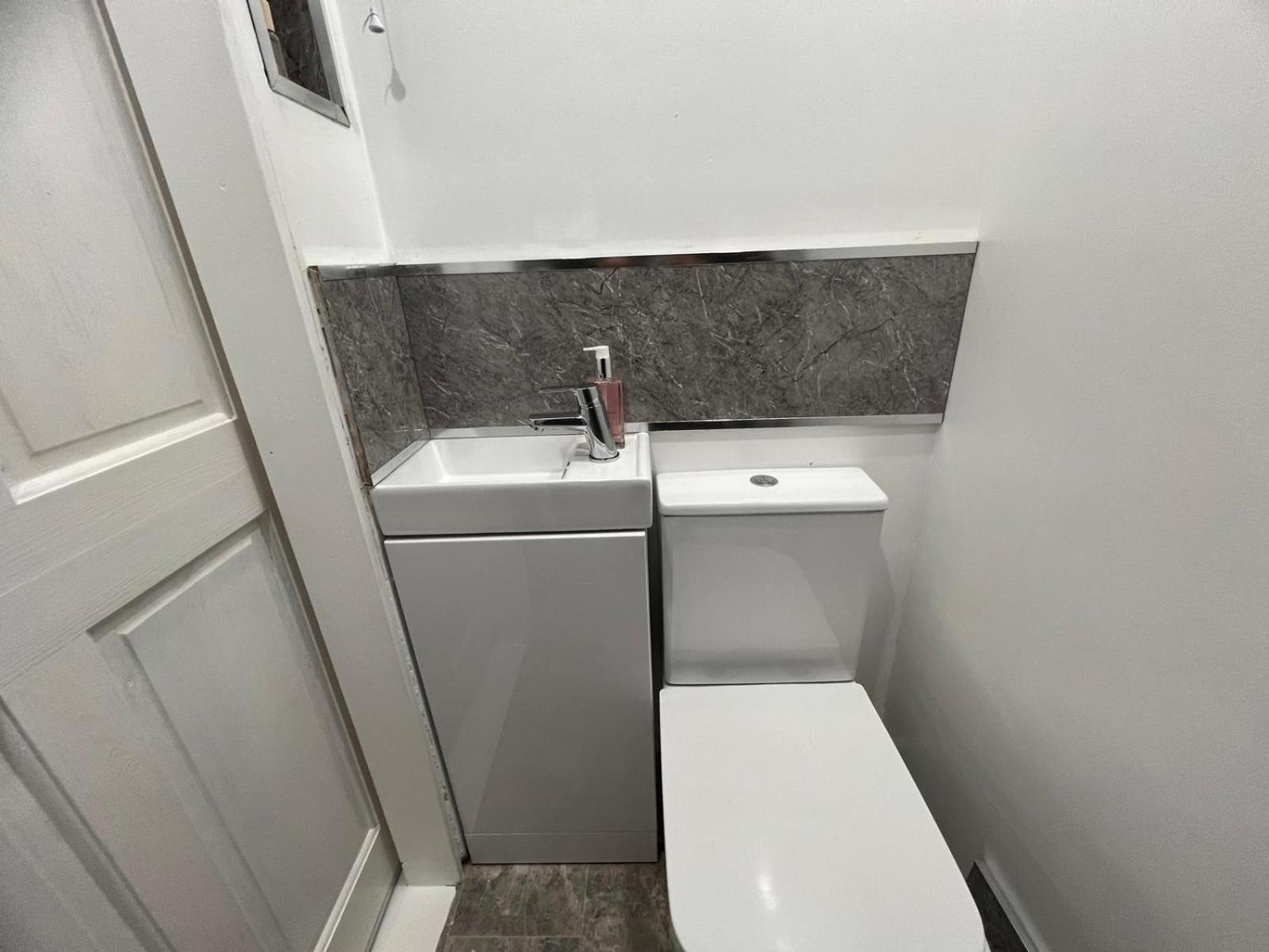 Shared House In Central Location Инвернесс Экстерьер фото